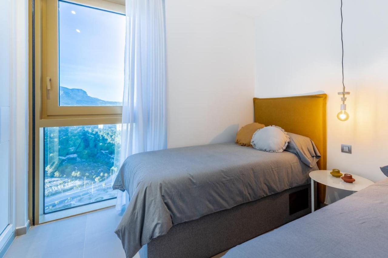Intempo Luxury Ocean Views Resort Benidorm Esterno foto