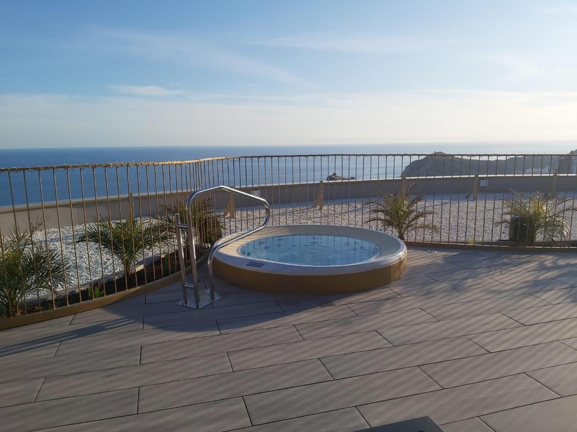 Intempo Luxury Ocean Views Resort Benidorm Esterno foto