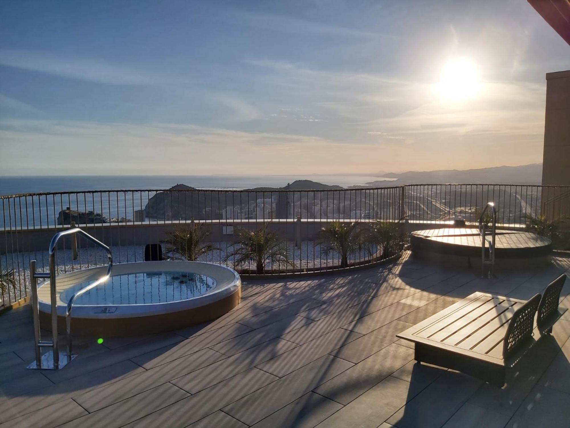 Intempo Luxury Ocean Views Resort Benidorm Esterno foto
